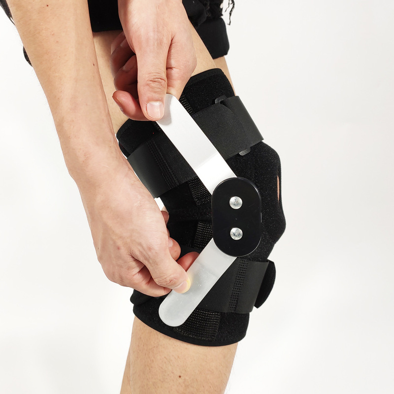 1Pc Hinged Knee Brace Adjustable Black Wraparound Open Patella